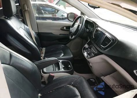 2017 Chrysler Pacifica Touring-L из США, поврежденный, VIN 2C4RC1BGXHR668663